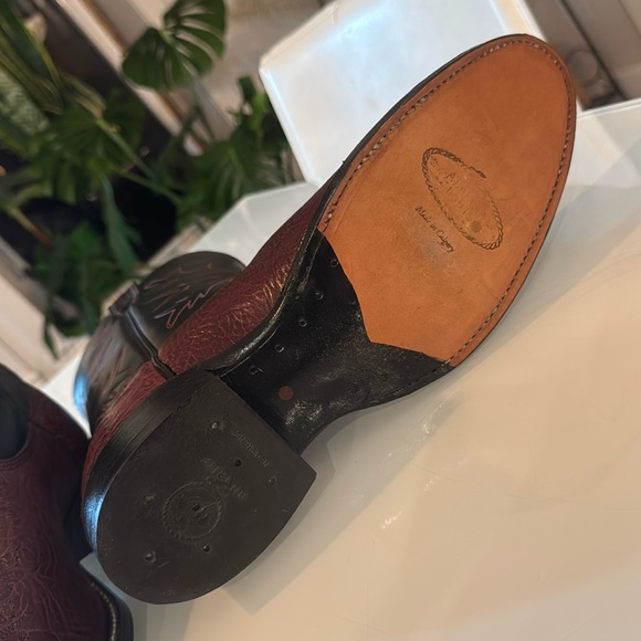 Alberta Boot Company boots - size 9.5B - Picture 10 of 13